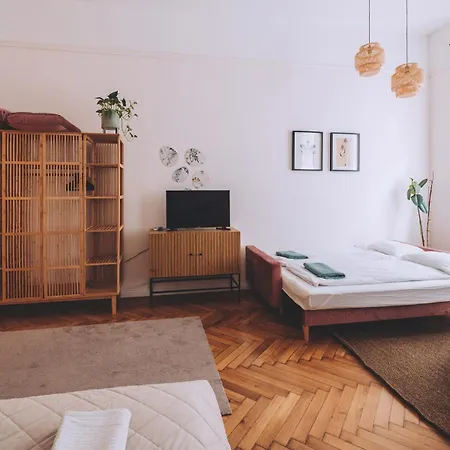 Downtown Luxe & Stylish Apartman Budapest