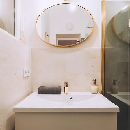 Apartman Downtown Luxe & Stylish *
